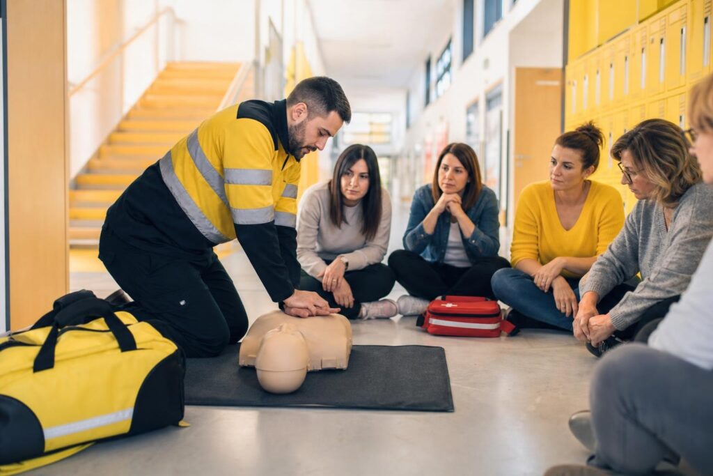 Curso básico de emergencias en centros educativos